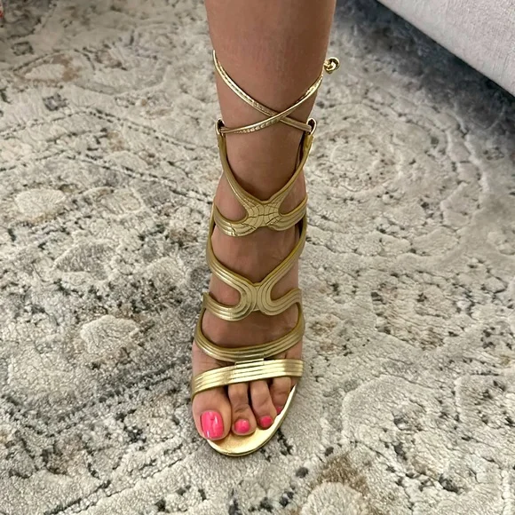 Express Brand Women’s Gold Lace Up High Heel - Size 6 - Picture 9 of 9